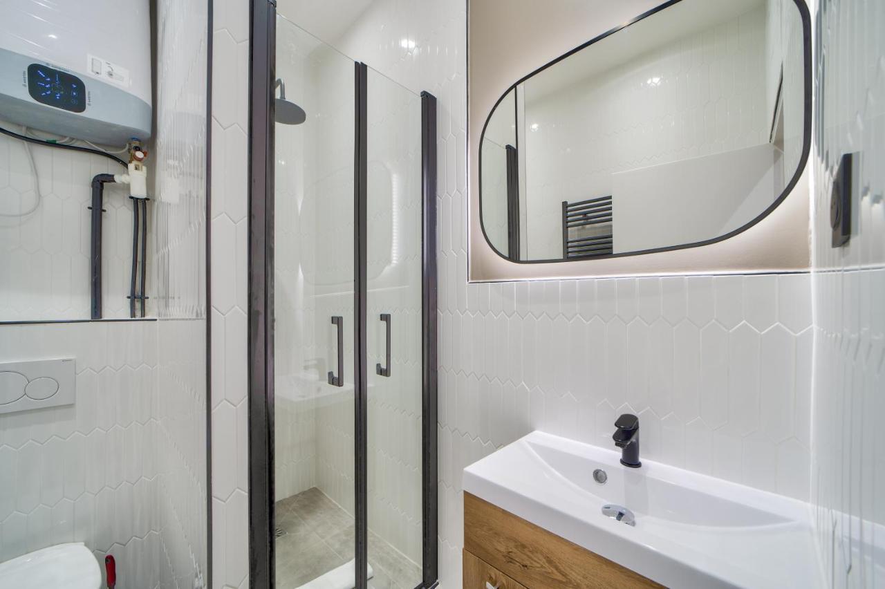 Beautiful Studio - Champs Elysees Paris Bagian luar foto