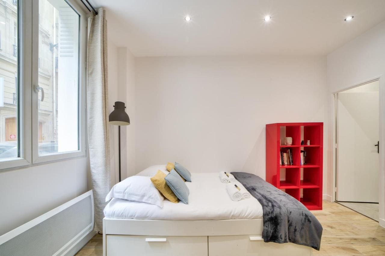 Beautiful Studio - Champs Elysees Paris Bagian luar foto