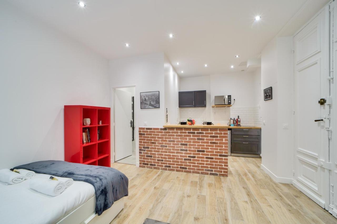 Beautiful Studio - Champs Elysees Paris Bagian luar foto