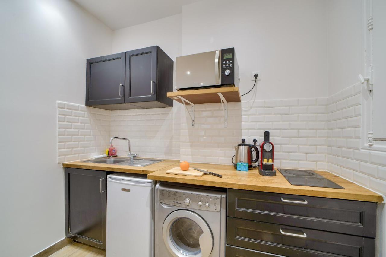 Beautiful Studio - Champs Elysees Paris Bagian luar foto