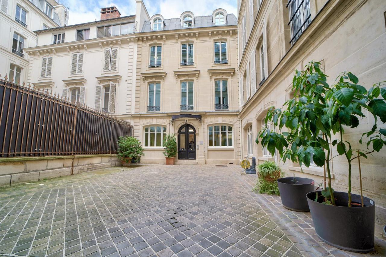 Beautiful Studio - Champs Elysees Paris Bagian luar foto
